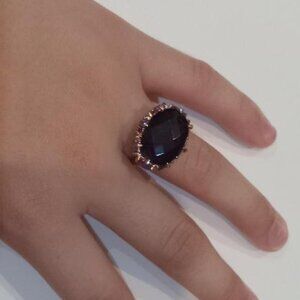 Beautiful unique purple heart ring